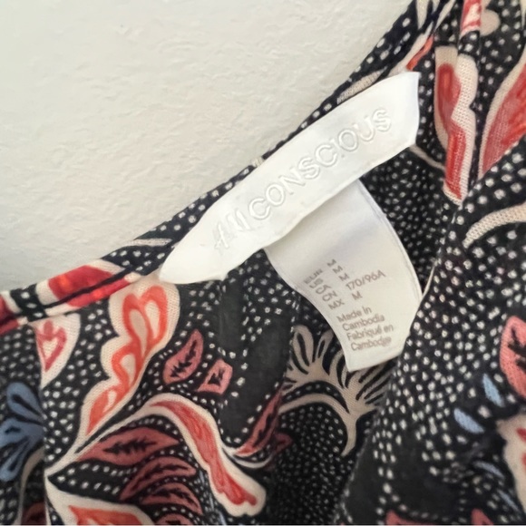 Paisley Tank Top - Picture 3 of 3